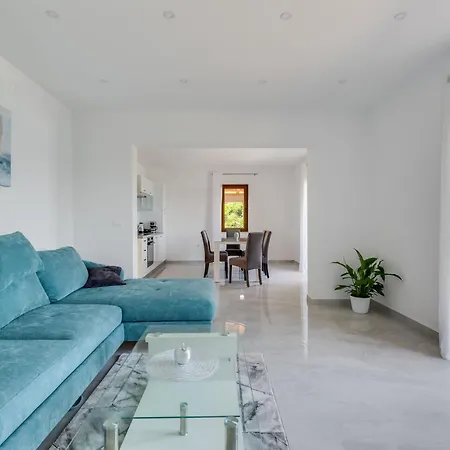Holiday Lorena By Interhome
