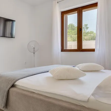 Vikendica Holiday Lorena By Interhome Novigrad (Dalmatia)